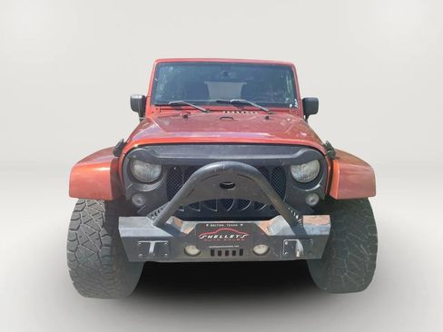 Used 2014 Jeep Wrangler Unlimited Sahara w/ Connectivity Group image 4