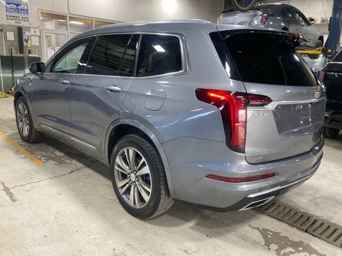 Used 2021 Cadillac XT6 Premium Luxury image 11