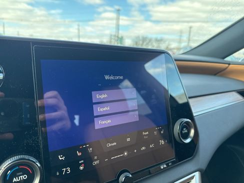 Used 2024 Lexus RX 350h image 18