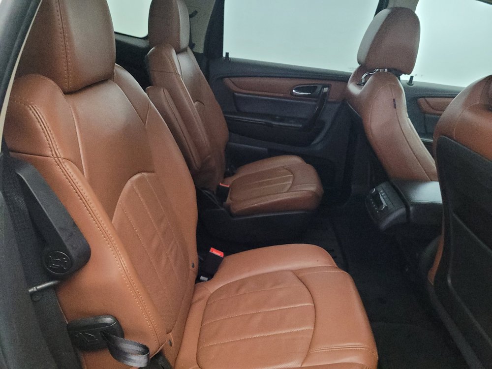 Used 2017 Chevrolet Traverse Premier FWD image 19