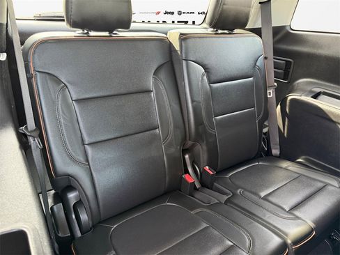 Used 2020 GMC Acadia AT4 image 16