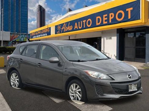 Used 2013 MAZDA MAZDA3 i Touring FWD image 6