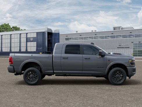 New 2026 RAM 2500 Limited AWD/4WD image 22