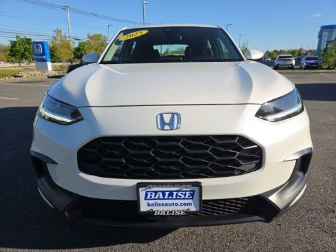 Used 2025 Honda HR-V LX image 12