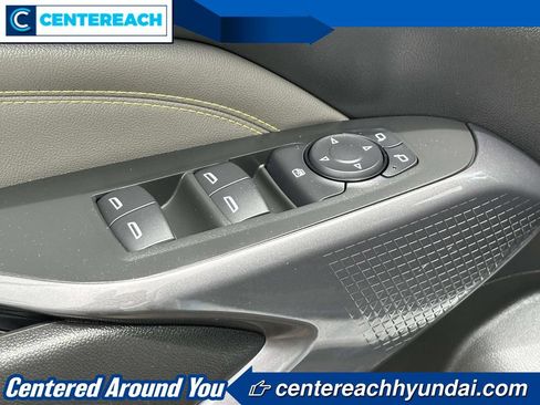 Used 2024 Chevrolet Trax ACTIV w/ Driver Confidence Package FWD image 16