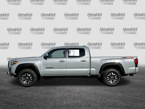 Used 2019 Toyota Tacoma TRD Off-Road image 8