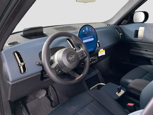 Used 2025 MINI Cooper Countryman S image 9