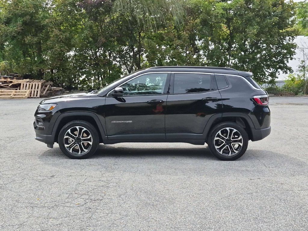 Used 2024 Jeep Compass Limited AWD/4WD image 8