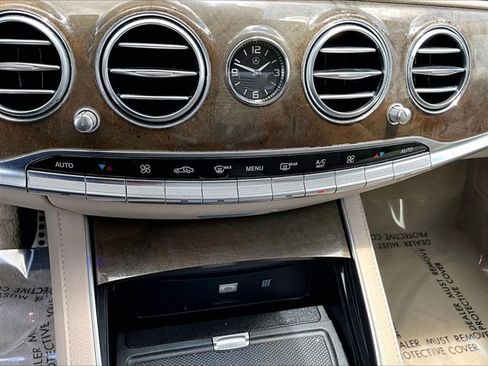 Used 2017 Mercedes-Benz S 550 Sedan image 24