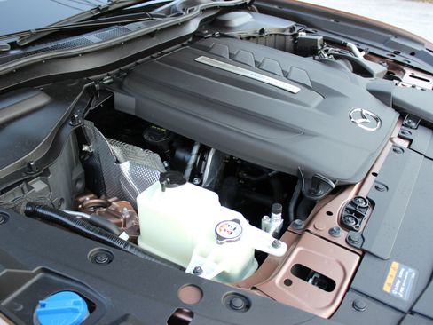 Used 2025 MAZDA CX-70 Plug-In Hybrid w/ Premium Plus image 26