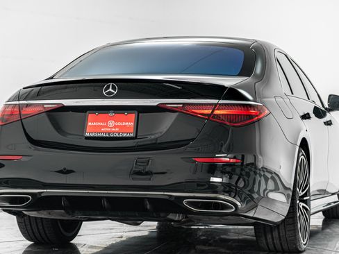 Used 2024 Mercedes-Benz S 580 4MATIC Sedan image 9
