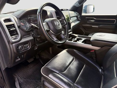 Used 2023 RAM 1500 Laramie AWD/4WD image 24