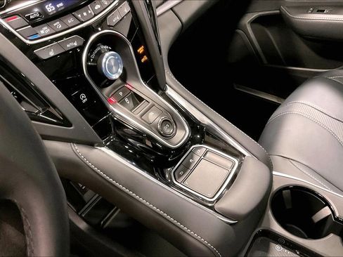 Used 2025 Acura RDX SH-AWD w/ Technology Package image 18