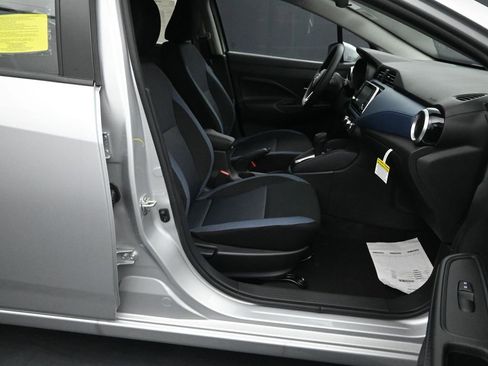 New 2025 Nissan Versa SV w/ Trunk Package FWD image 13
