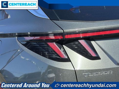 Used 2023 Hyundai Tucson Limited AWD/4WD image 8