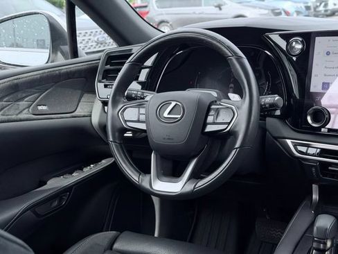 Used 2024 Lexus RX 350 w/ Convenience Package AWD/4WD image 29