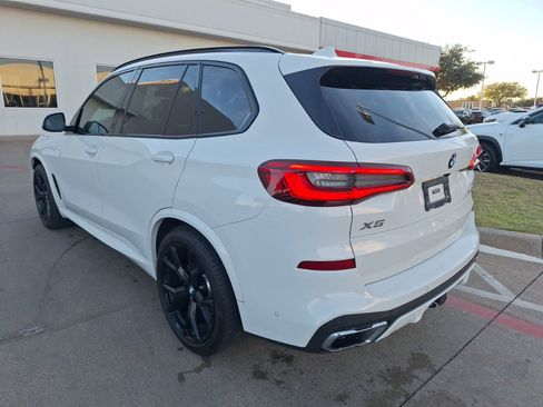 Used 2019 BMW X5 xDrive40i w/ M Sport Package image 4