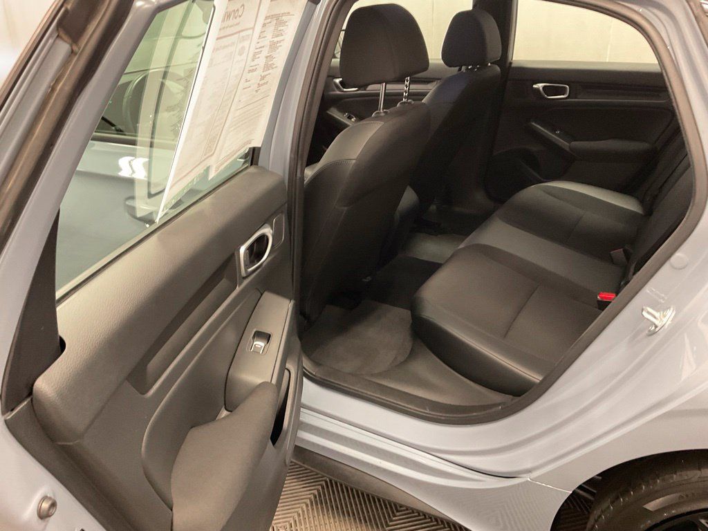 Used 2023 Honda Civic Sport image 23