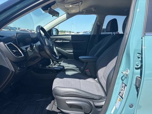 Used 2024 Kia Seltos S FWD image 11