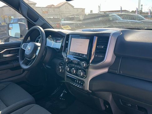 New 2026 RAM 1500 Big Horn AWD/4WD image 15