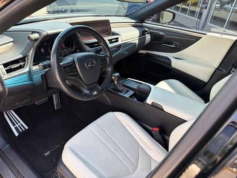 Used 2021 Lexus ES 350 F Sport w/ Special Edition FWD image 17