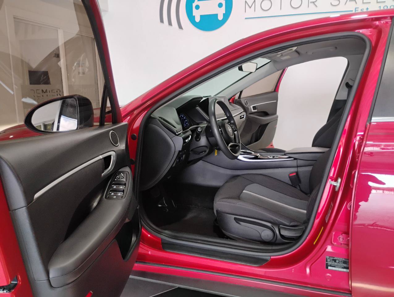 Used 2021 Hyundai Sonata SE FWD image 45
