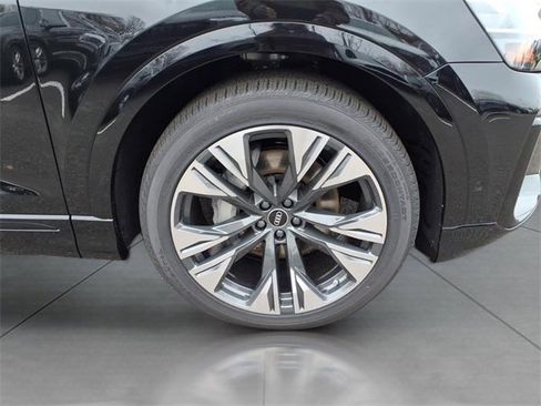 New 2026 Audi Q8 Premium Plus image 5