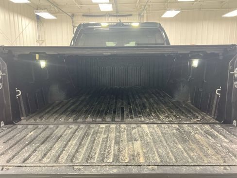 Used 2024 Toyota Tundra Limited AWD/4WD image 24