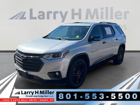 Used 2021 Chevrolet Traverse Premier w/ Redline Edition AWD/4WD image 1