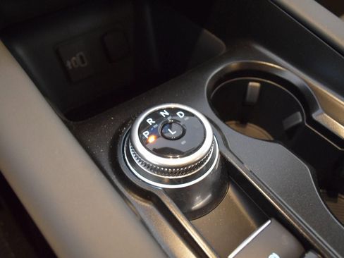 New 2026 Ford Explorer Active w/ Active Comfort Package image 14