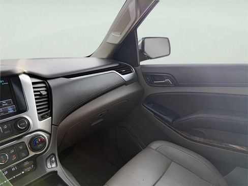 Used 2017 Chevrolet Tahoe Premier image 29