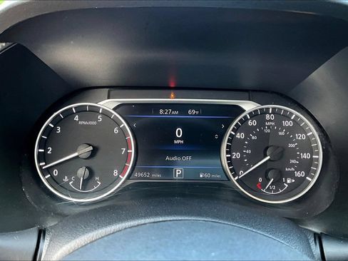 Certified 2023 Nissan Sentra SV FWD image 13