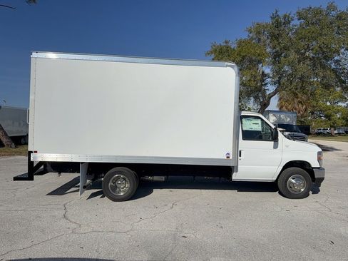 New 2026 Ford E-350 and Econoline 350 Super Duty w/ Power Equipment Group image 5