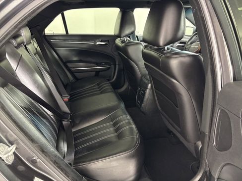 Used 2023 Chrysler 300 S image 40