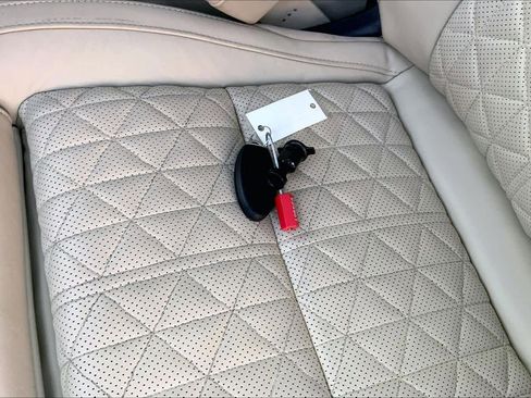 Used 2022 Nissan Maxima Platinum w/ Sport Mat Group image 14