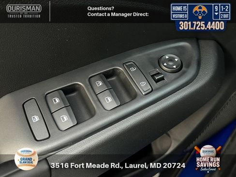 Used 2025 Hyundai Venue Limited FWD image 28