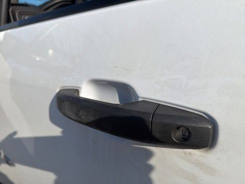 Used 2024 Chevrolet Silverado 2500 Custom w/ Custom Value Package image 30