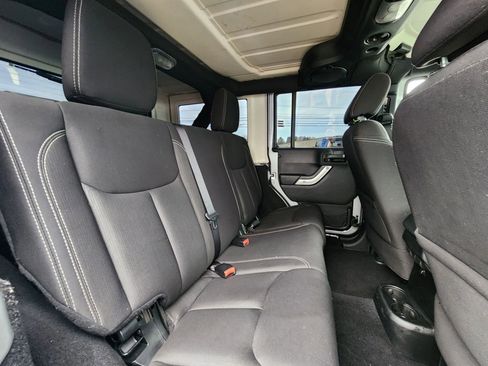 Used 2014 Jeep Wrangler Unlimited Sahara w/ Max Tow Package image 42