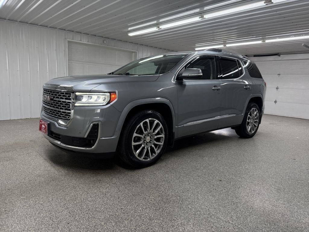 Used 2023 GMC Acadia Denali w/ Denali Ultimate Package AWD/4WD image 3