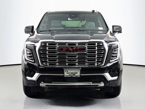 New 2026 GMC Yukon Denali w/ Sun & Power Step Package image 2