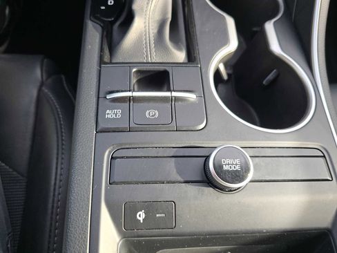 Used 2022 Kia K5 GT-Line image 32