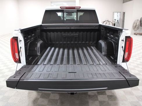New 2026 GMC Sierra 1500 SLT w/ SLT Premium Plus Package image 14