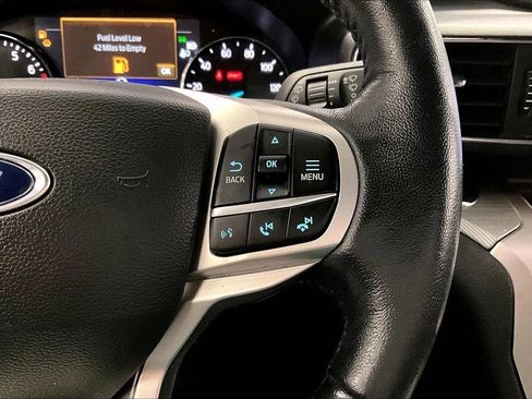 Certified 2023 Ford Explorer XLT w/ Equipment Group 202A image 18