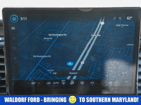 Used 2024 Ford Transit 350 XLT RWD image 29