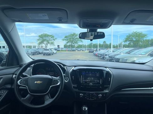 Used 2020 Chevrolet Traverse LS FWD image 20