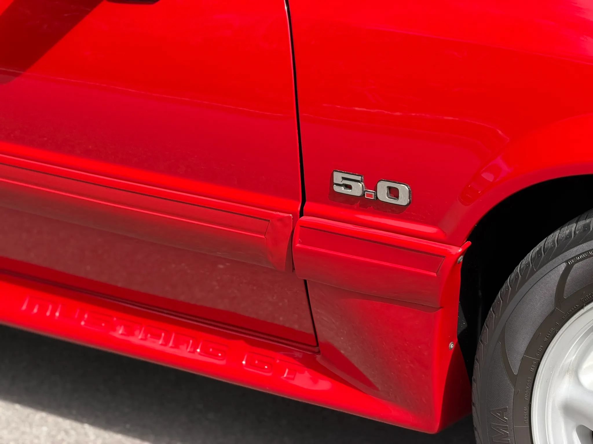 Used 1993 Ford Mustang GT RWD image 4
