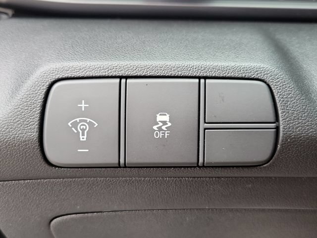 New 2026 Hyundai Elantra SEL Sport FWD image 20