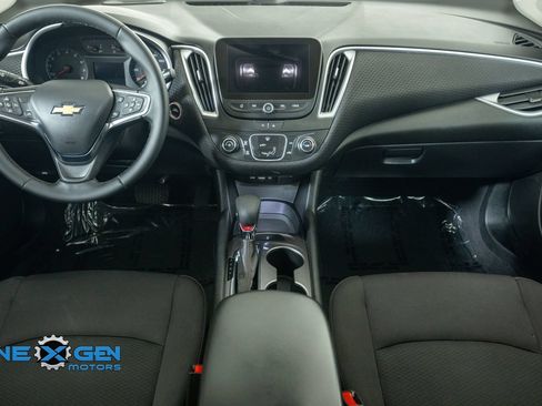 Used 2023 Chevrolet Malibu RS FWD image 27