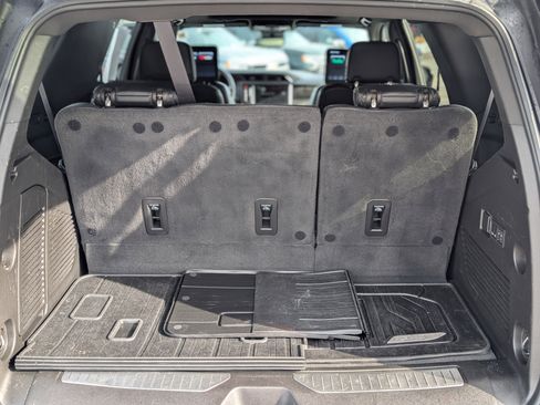 Used 2024 GMC Yukon Denali w/ Denali Reserve Package image 52