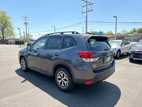 Certified 2023 Subaru Forester Premium AWD/4WD image 11